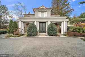 featured image of 5306 Bradley Blvd