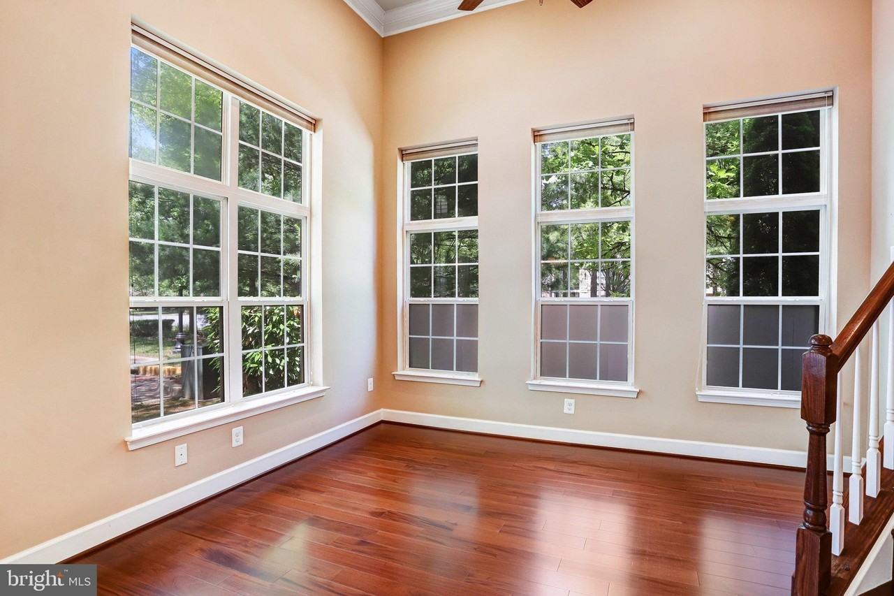13526 Waterford Hills Blvd #13526 - Photo 5 of 46