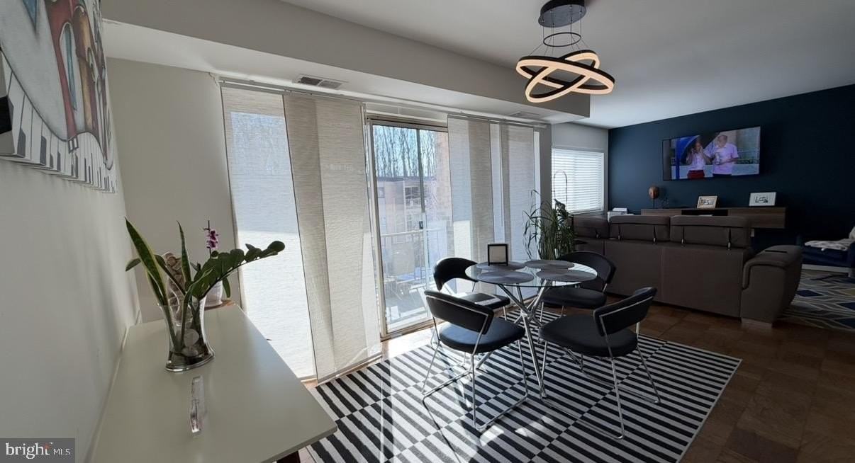 5113 Crossfield Ct #261-7 - Photo 2 of 11