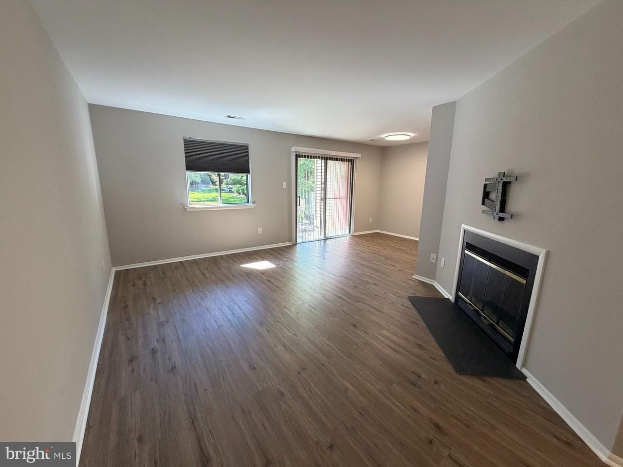 402-A Cypress Point Cir - Photo 3 of 11