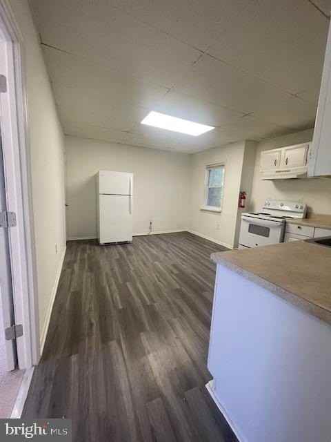 159 Cross Keys Rd #E - Photo 5 of 11
