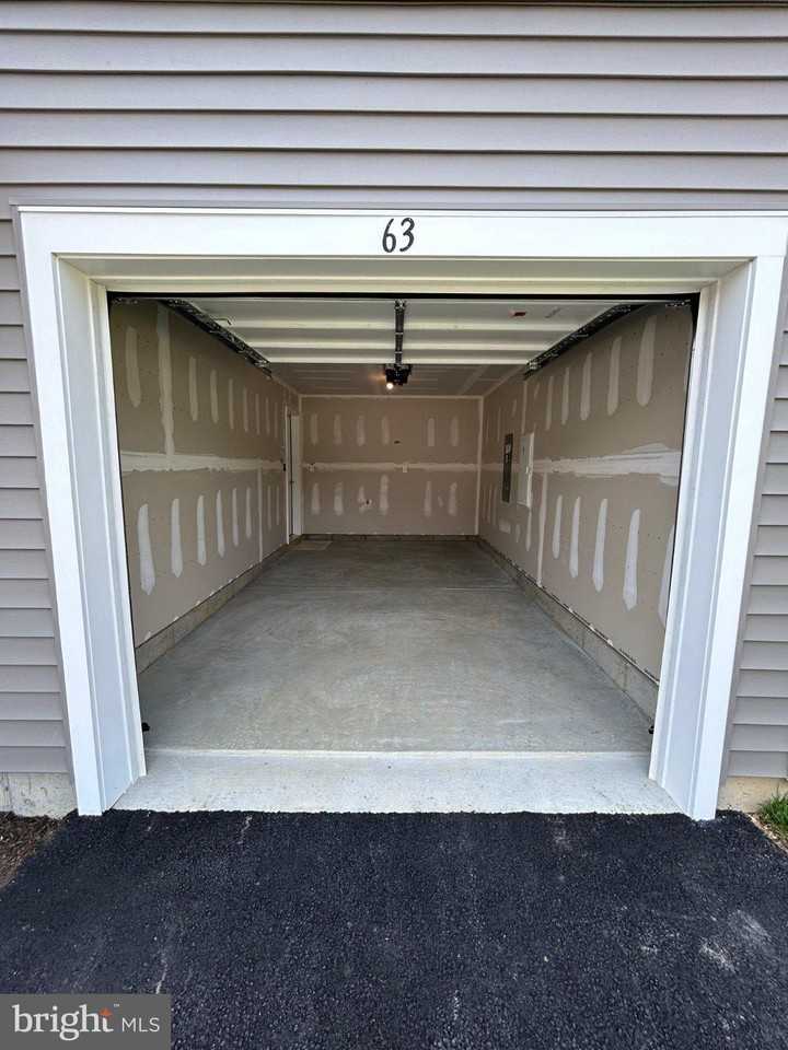 56 Morgans Mill Rd - Photo 2 of 42