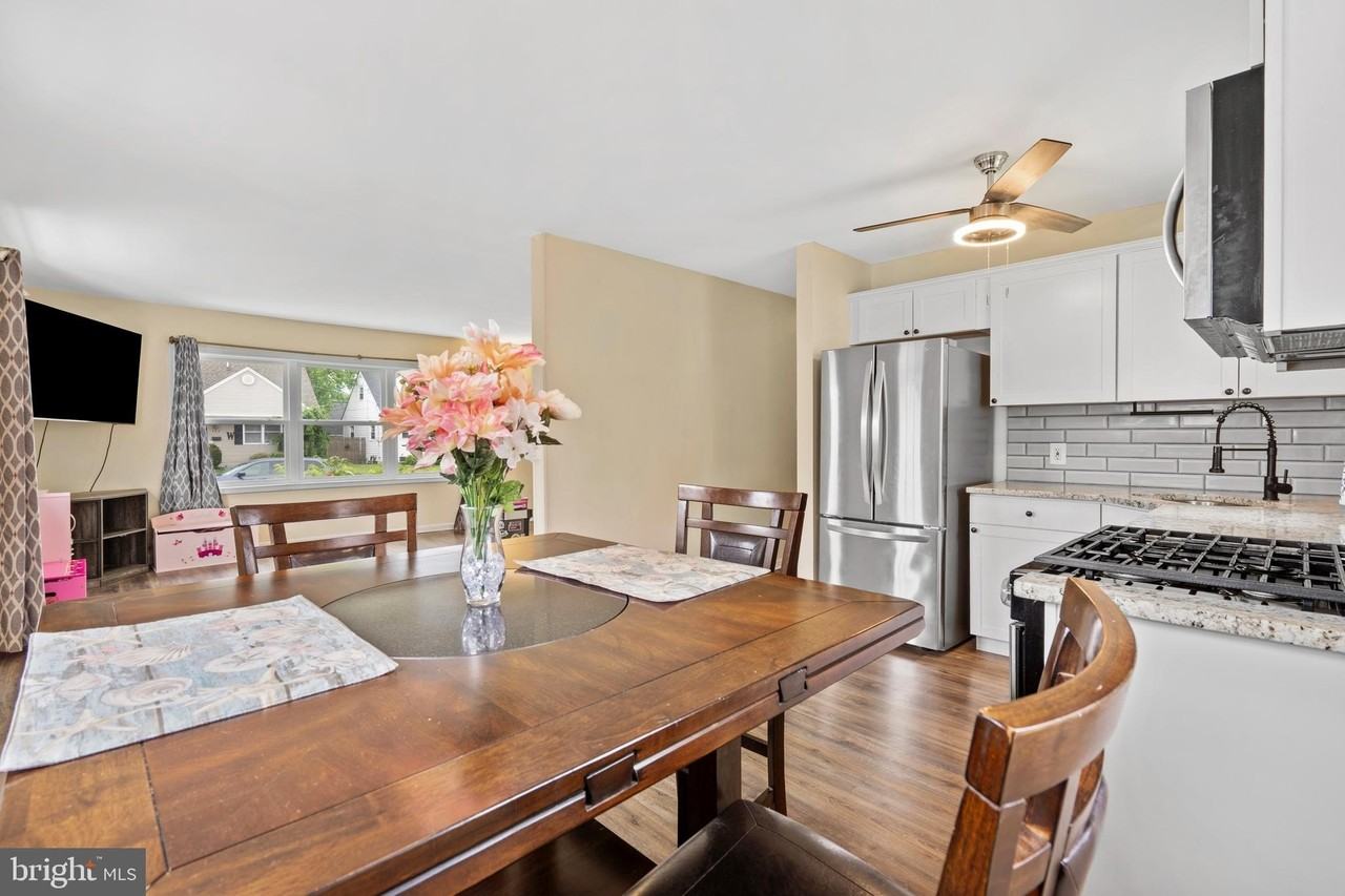 522 Penn Blvd - Photo 6 of 29