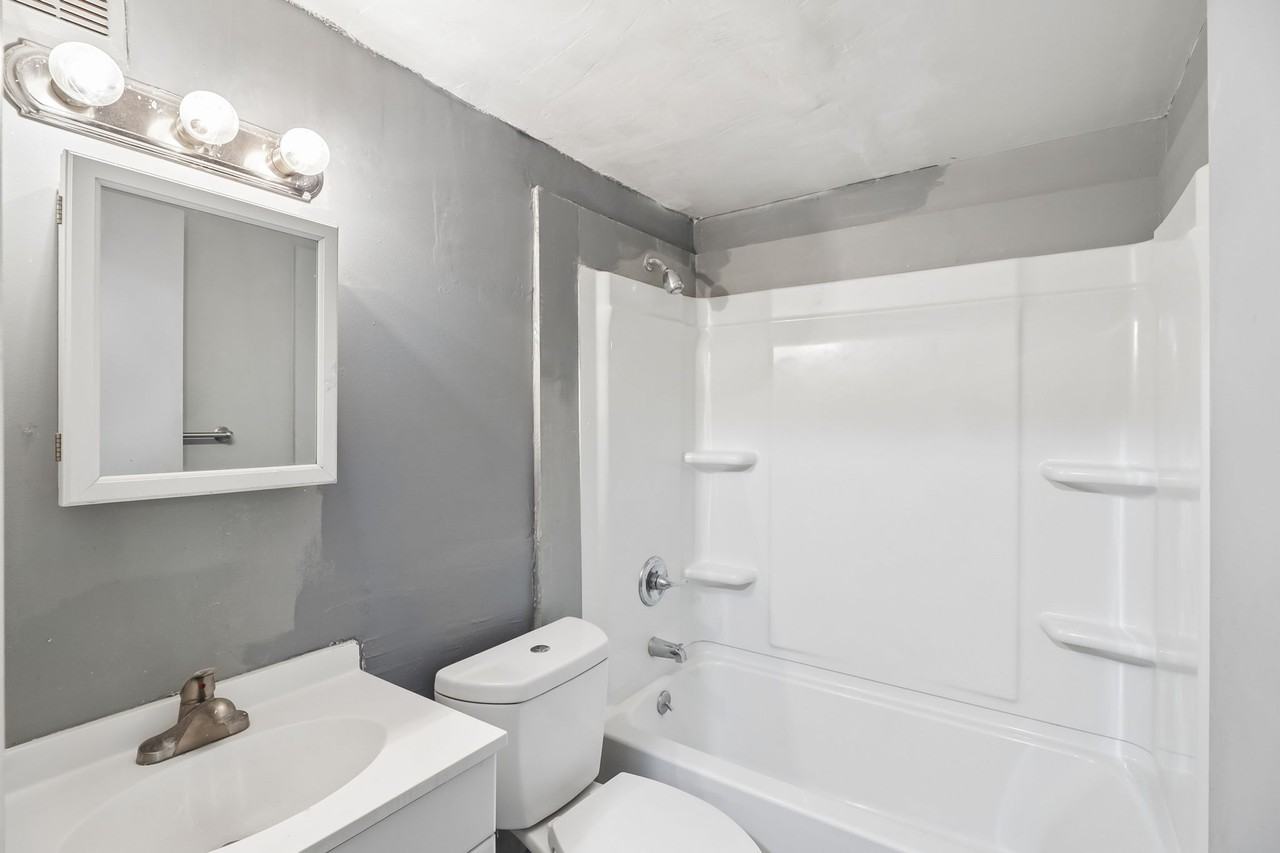 1948 Kentucky Ave #1948-2 - Photo 4 of 28