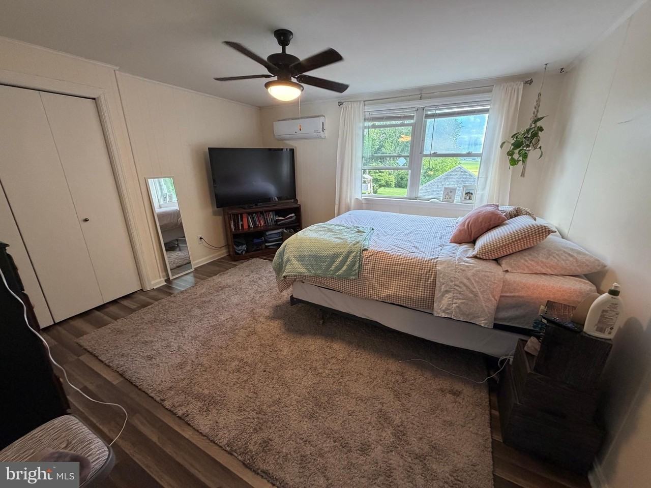 123 Miller St #2 - Photo 6 of 11