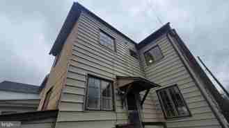 123 S 5th St - Photo 1 of 1