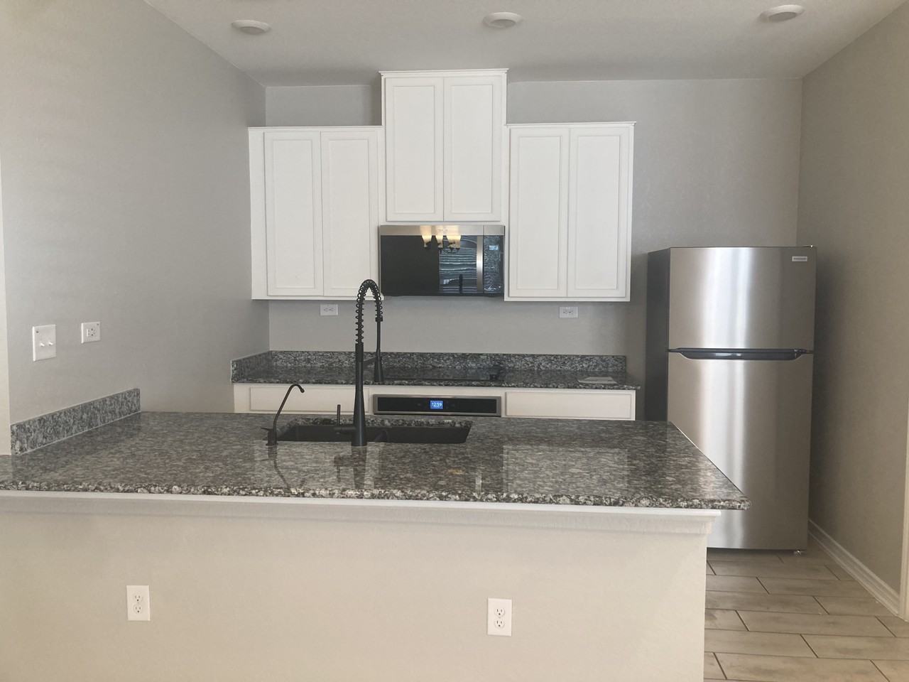 15223 Liberty Sta #1 - Photo 3 of 16