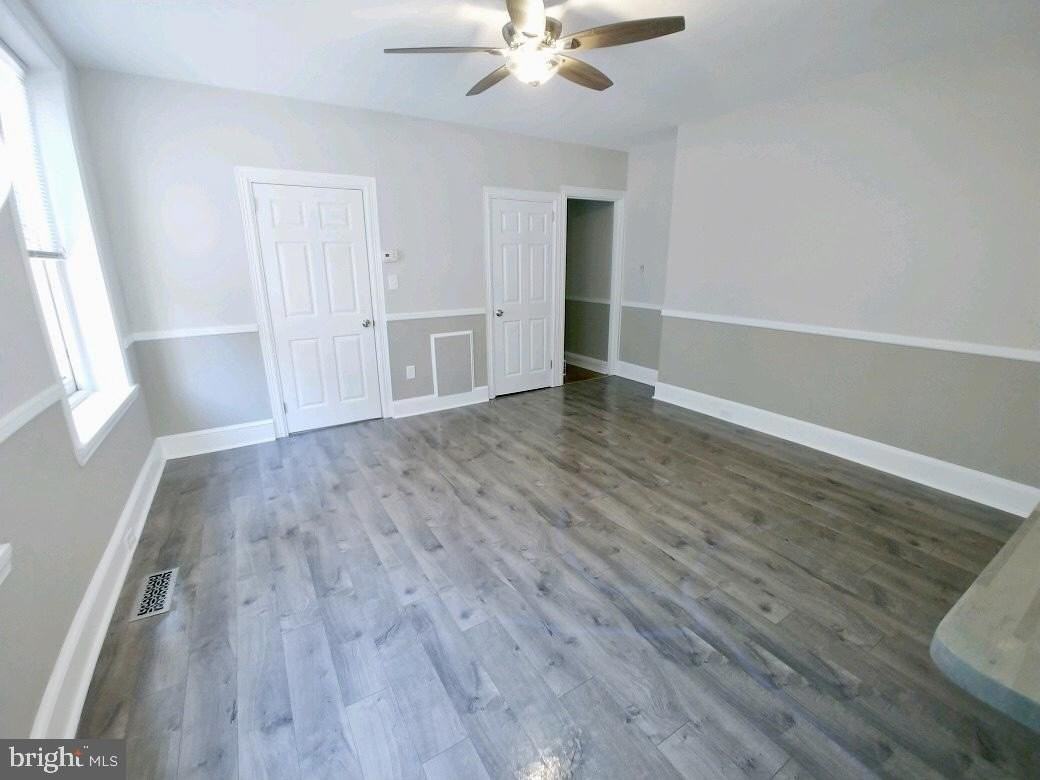 2021 Spring Garden St #1F - Photo 3 of 13
