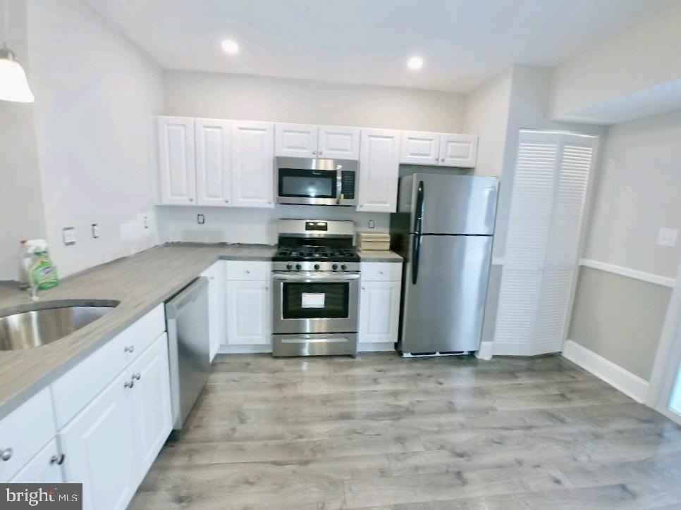 2021 Spring Garden St #1F - Photo 5 of 13