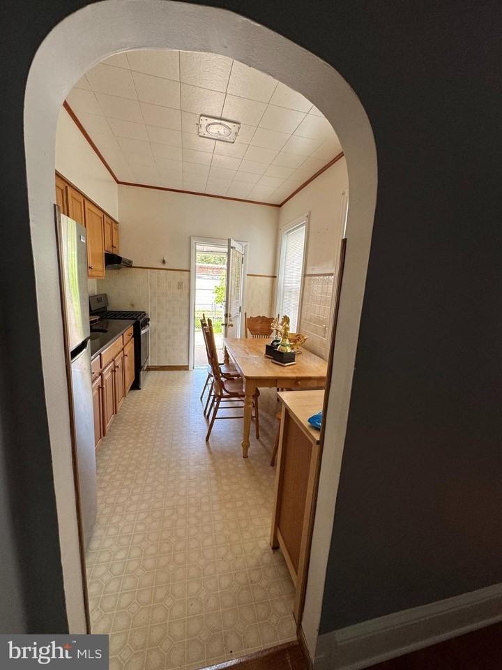 6758 Hegerman St - Photo 7 of 22