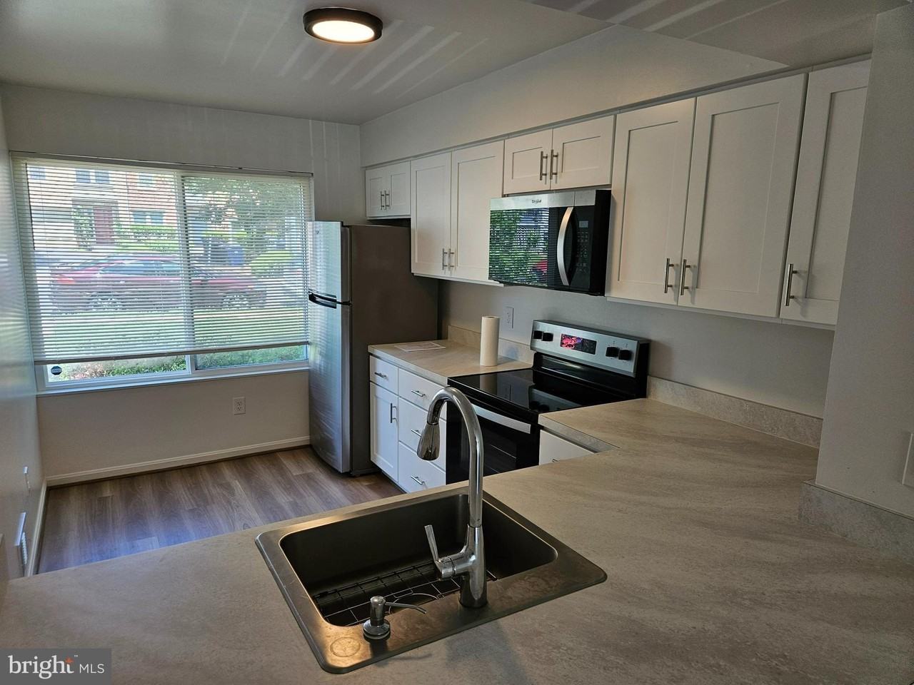 2026 6th St S - Photo 4 of 17