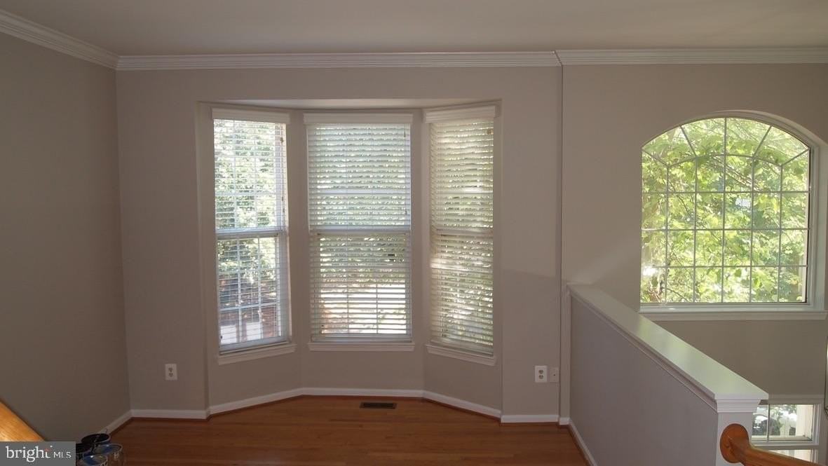 11483 Carriage Gate Ct - Photo 5 of 24