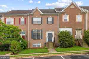 featured image of 645 Mcleary Sq Se