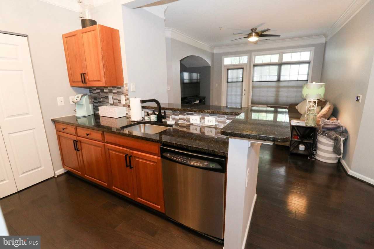 508 Sunset View Ter Se #104 - Photo 4 of 29