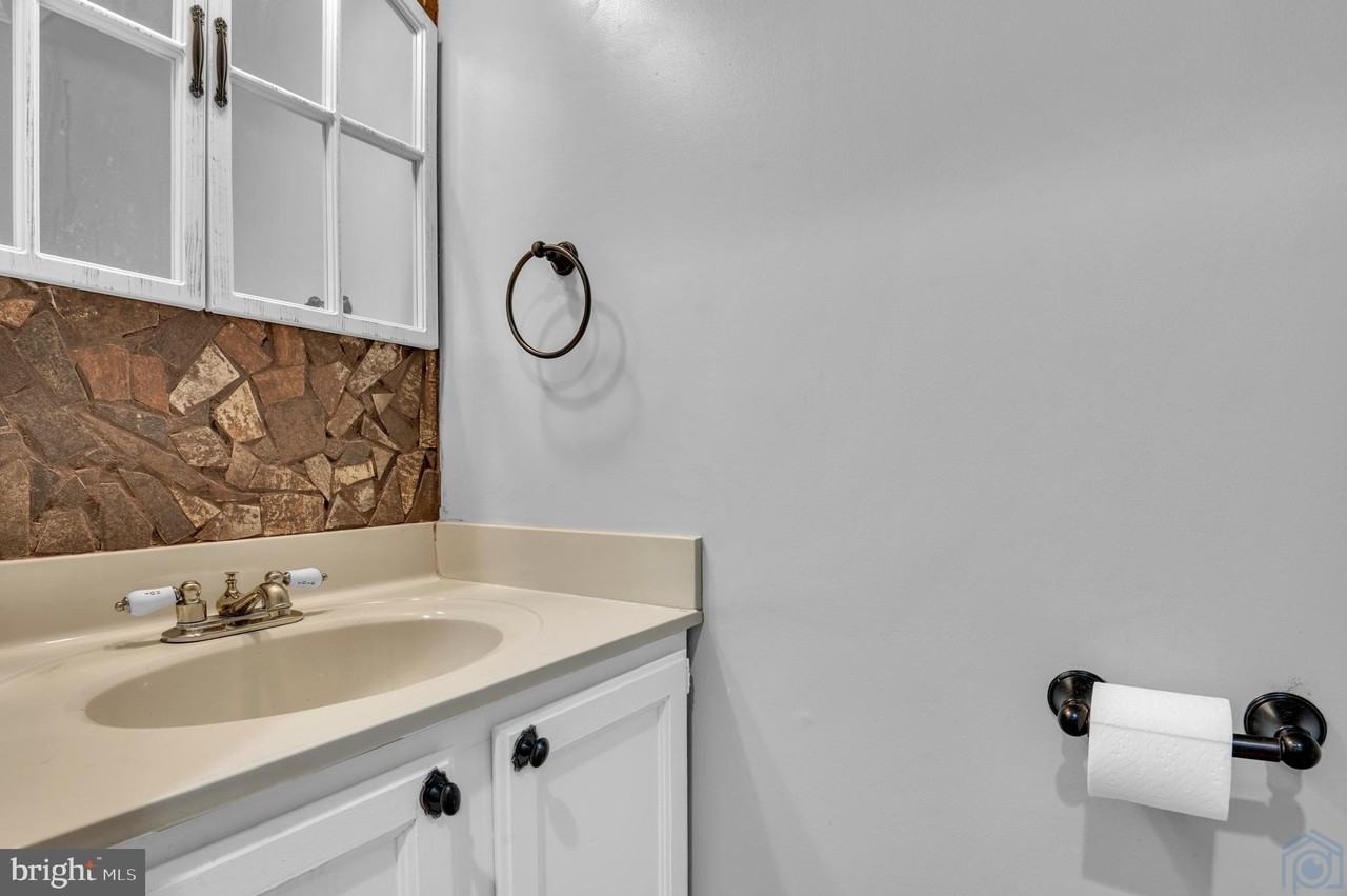 2800 Pulpit Hill Ct - Photo 7 of 28