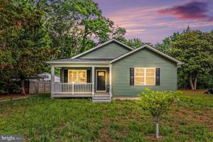 featured image of 223 7th St