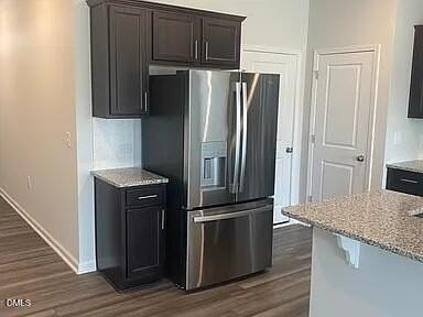 282 Paramount Dr - Photo 5 of 24