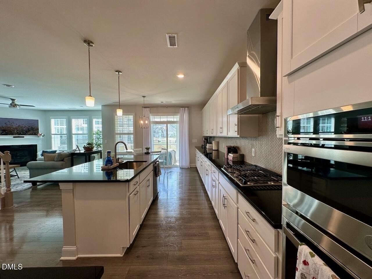 111 Cressida Woods Dr - Photo 4 of 29