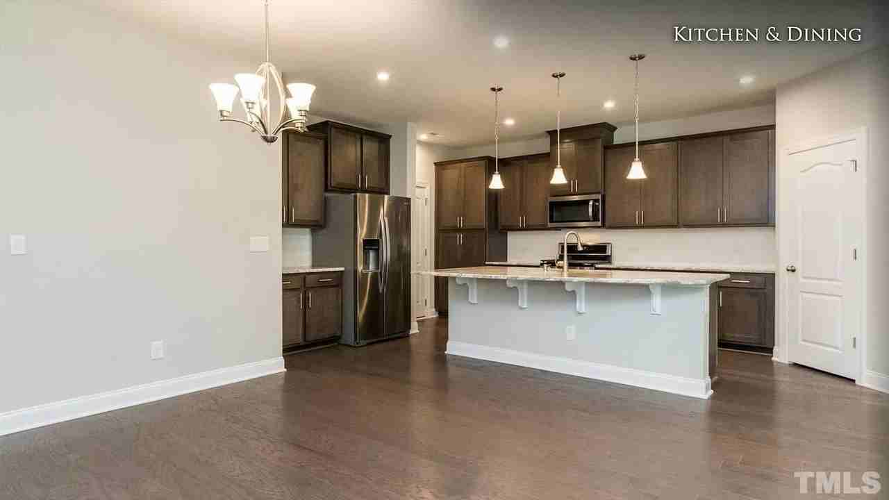 1007 Rexburg Dr - Photo 7 of 24