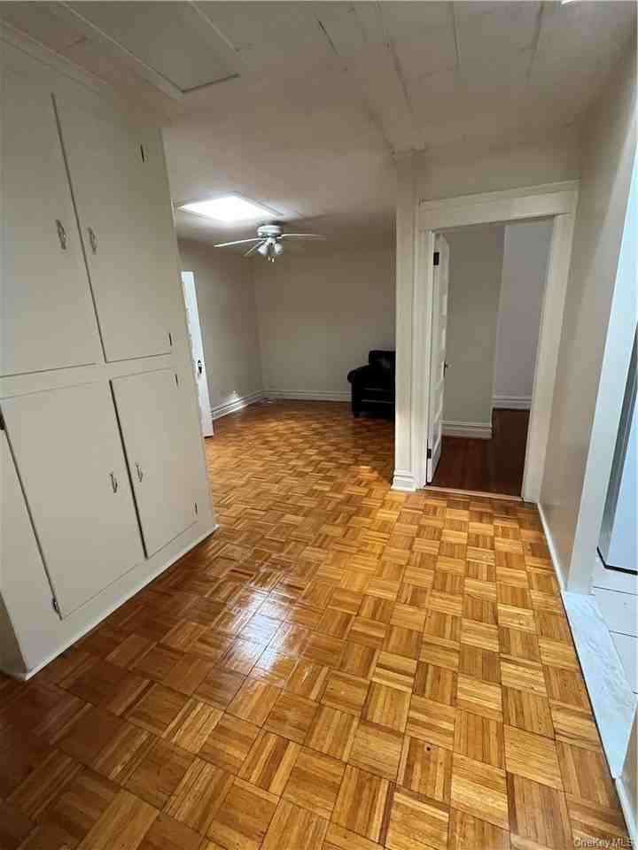 226 Fifth Ave - Photo 3 of 7
