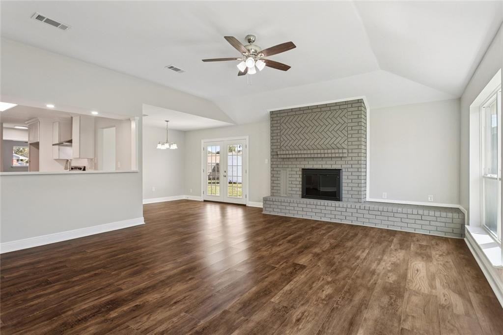 109 Meredith Dr - Photo 6 of 21