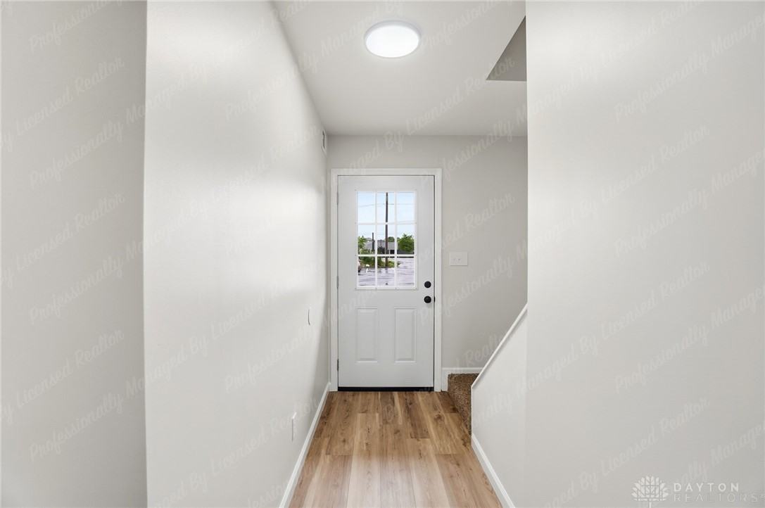 539 N Broad St - Photo 6 of 48