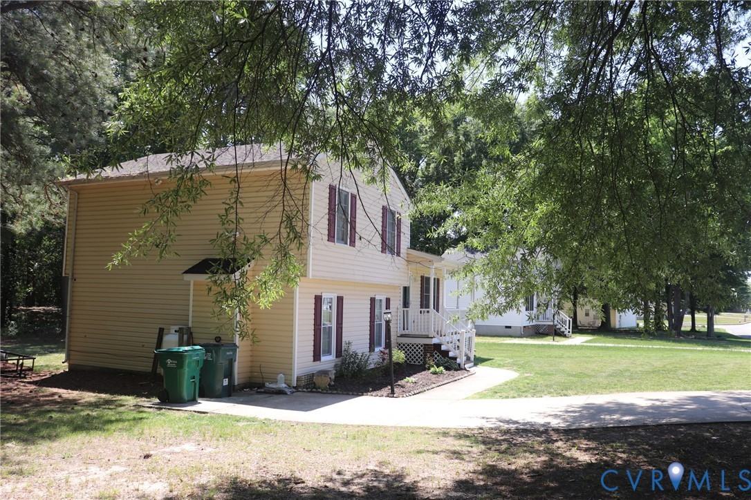 6001 Yates Ln - Photo 6 of 17