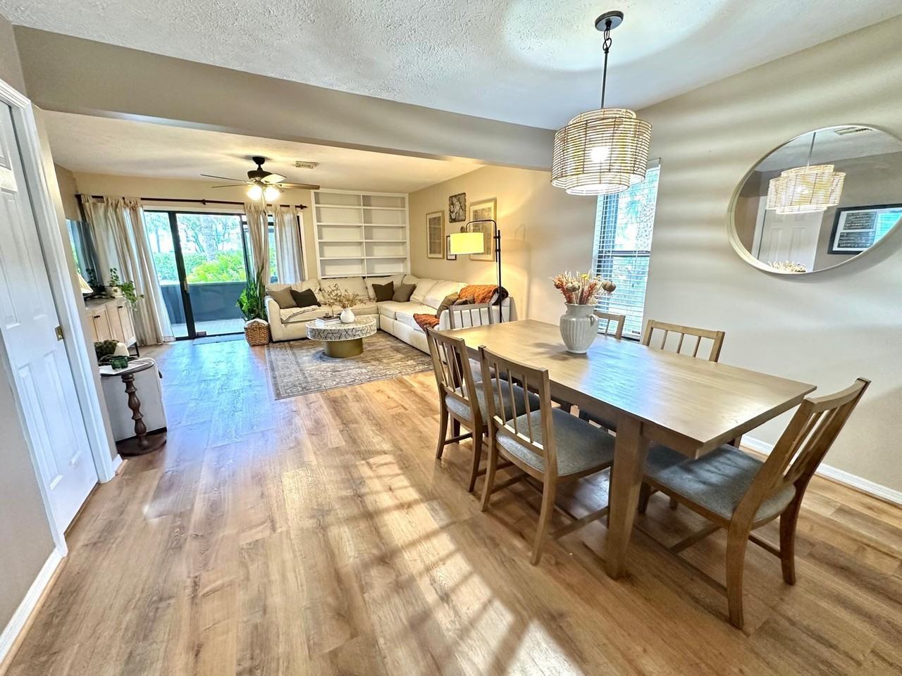 13509 S Indian River Dr ##406 - Photo 5 of 14