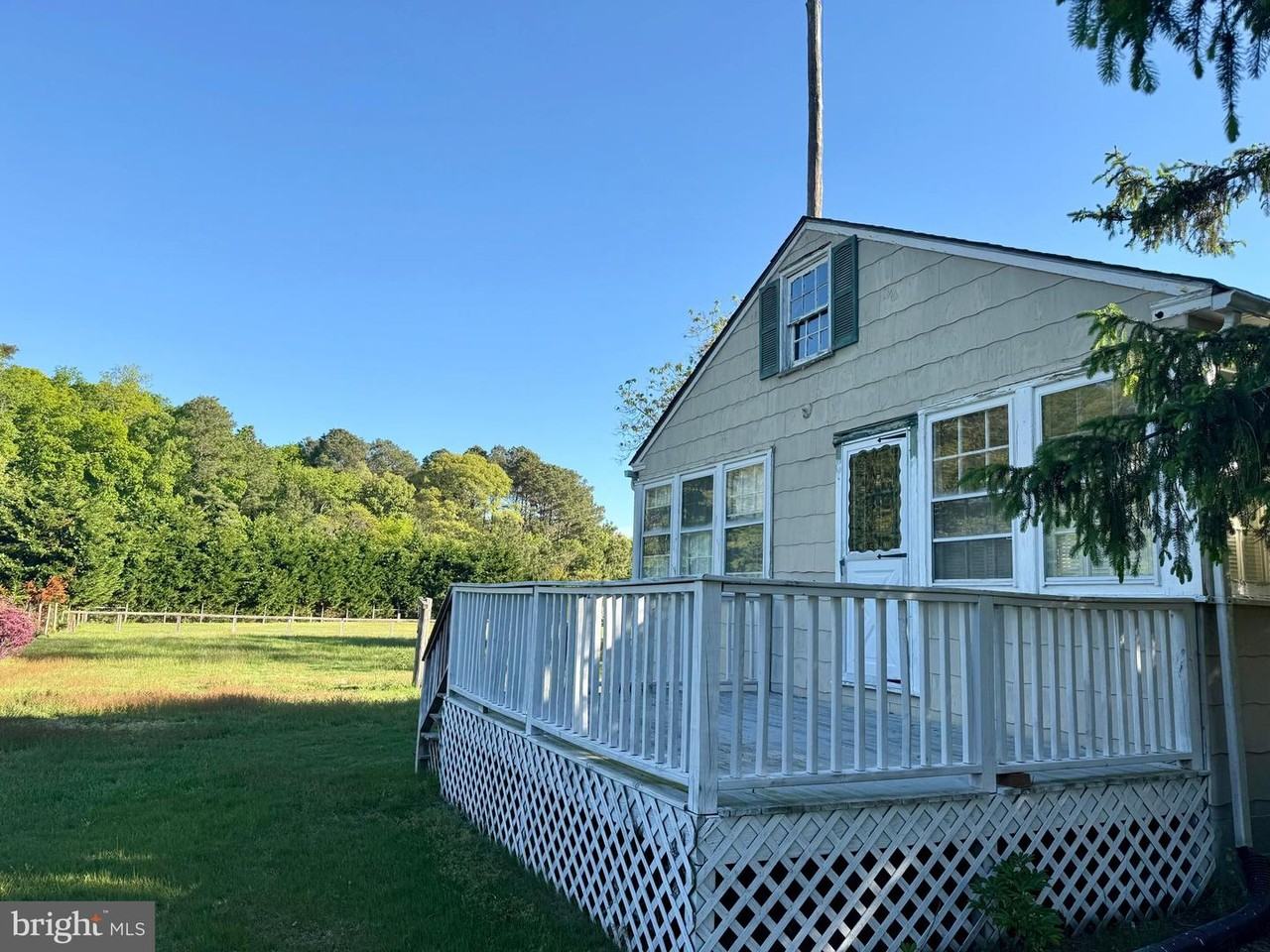 28289 Broadkill Rd - Photo 2 of 12