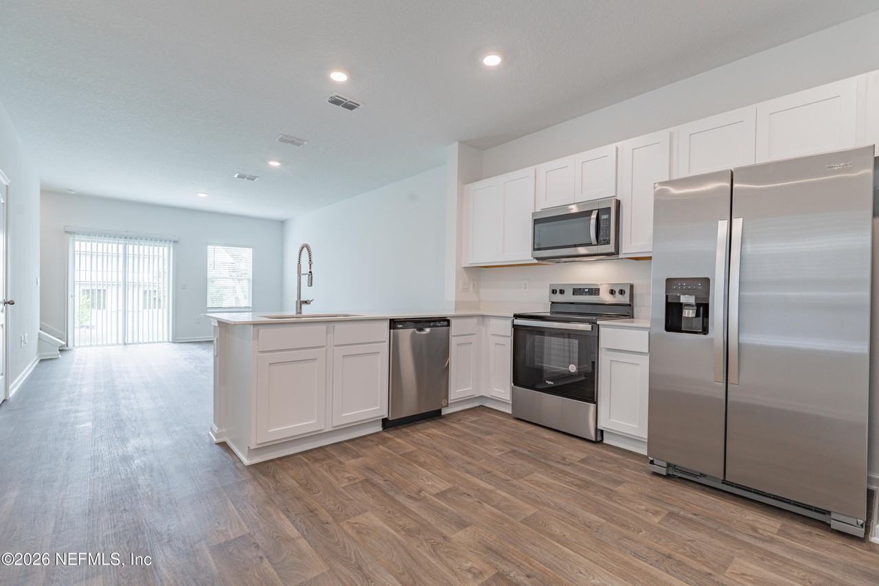 9191 Stony Brook Rd - Photo 7 of 31
