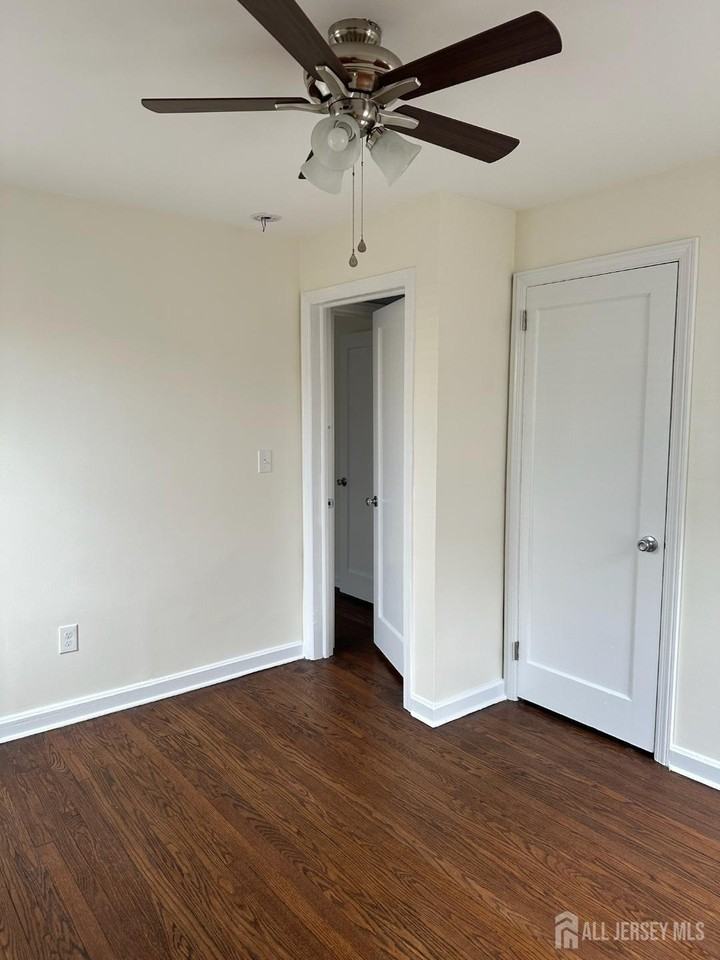 242 Grove St - Photo 6 of 9