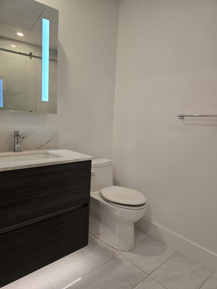 333 Carrall Street #302 - Photo 7 of 18