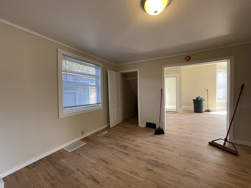 1923 6th St W #1 - Photo 7 of 18