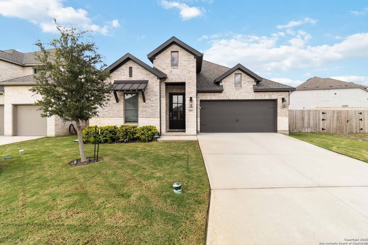 Red Oak Ln #1 - Photo 2 of 16