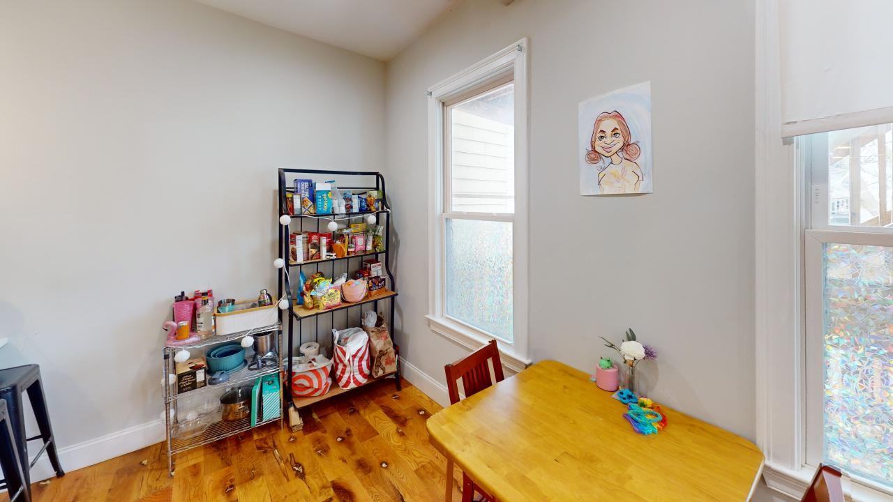 224 Lexington St #2 - Photo 6 of 17
