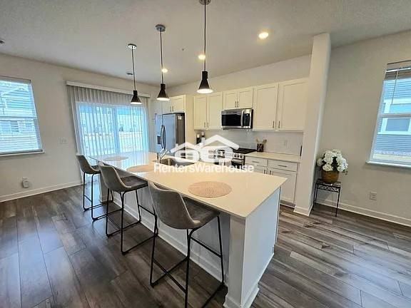 3040 Basswood St #A - Photo 3 of 26