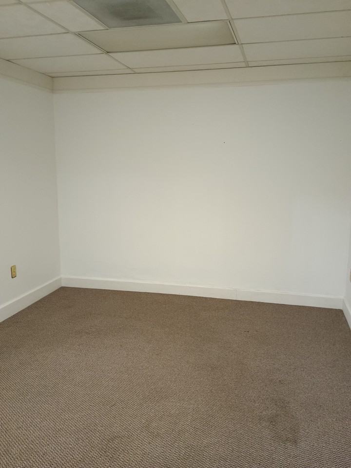 117 W Main St #201 - Photo 3 of 4