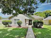 400 Chamberlain Dr - Photo 1 of 1