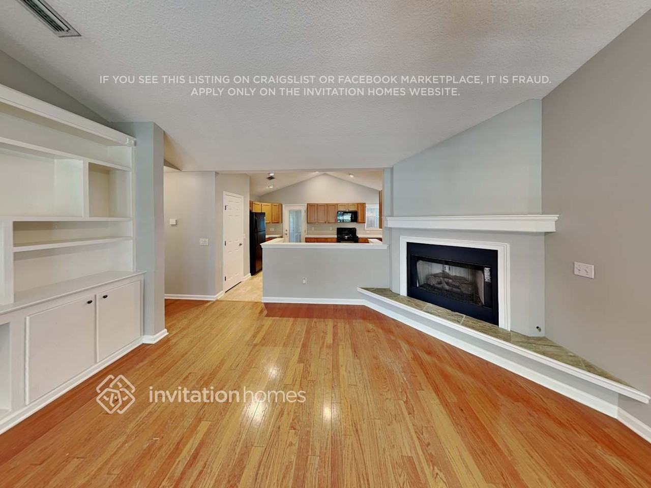 400 Chamberlain Dr - Photo 5 of 18
