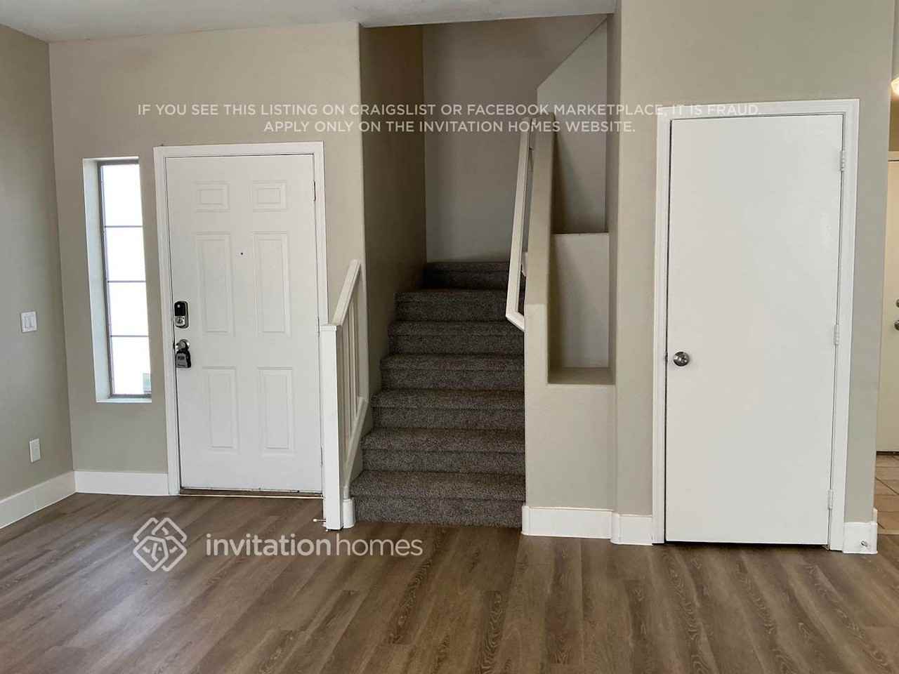 1935 N Lazona Dr - Photo 2 of 18