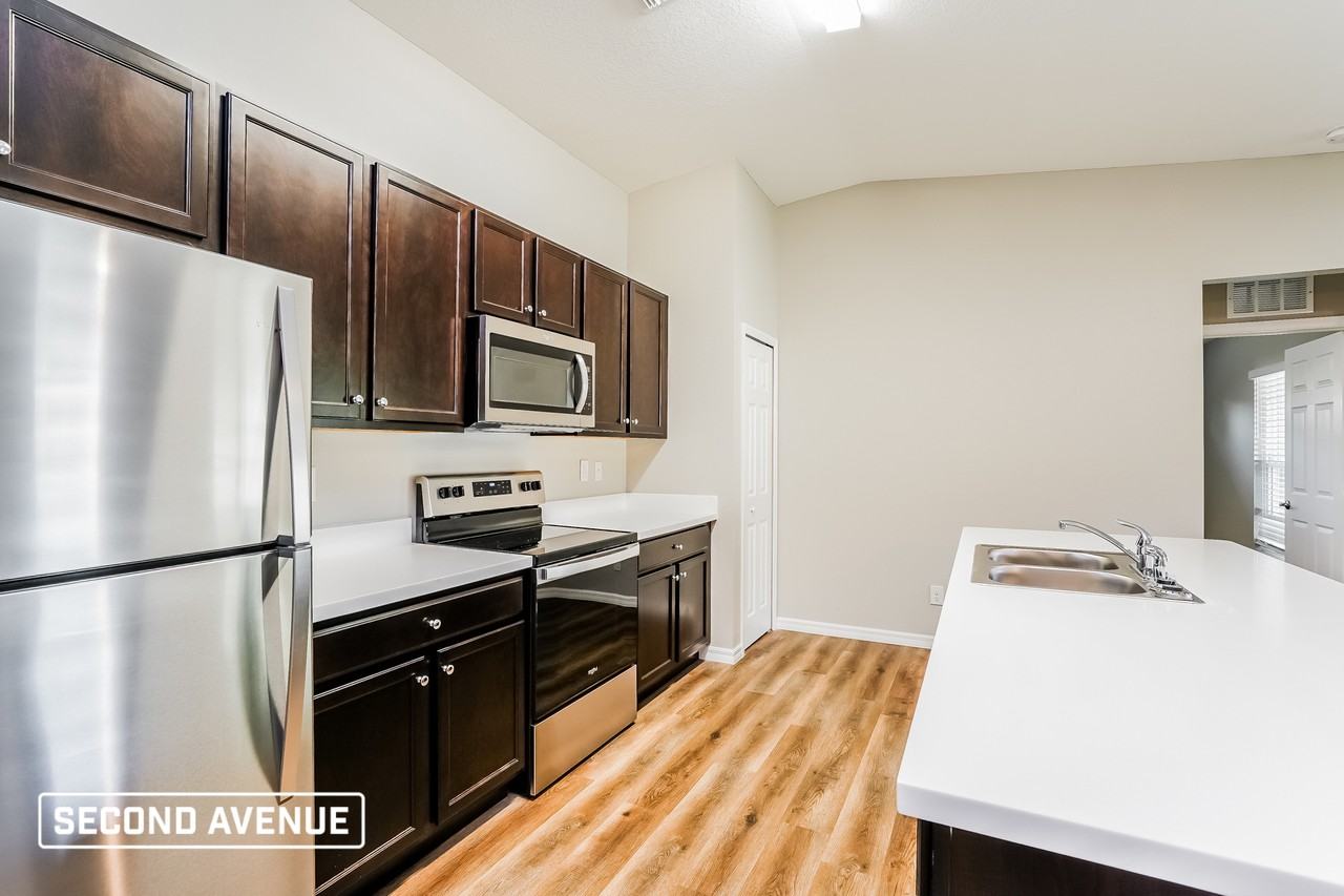 3201 29th St Sw - Photo 5 of 18