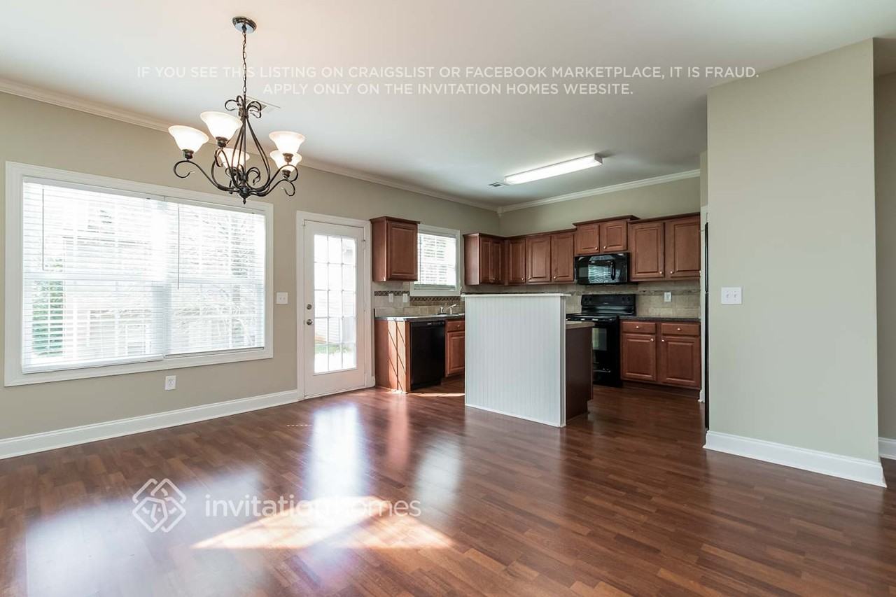5145 Cactus Cove Ln - Photo 4 of 19