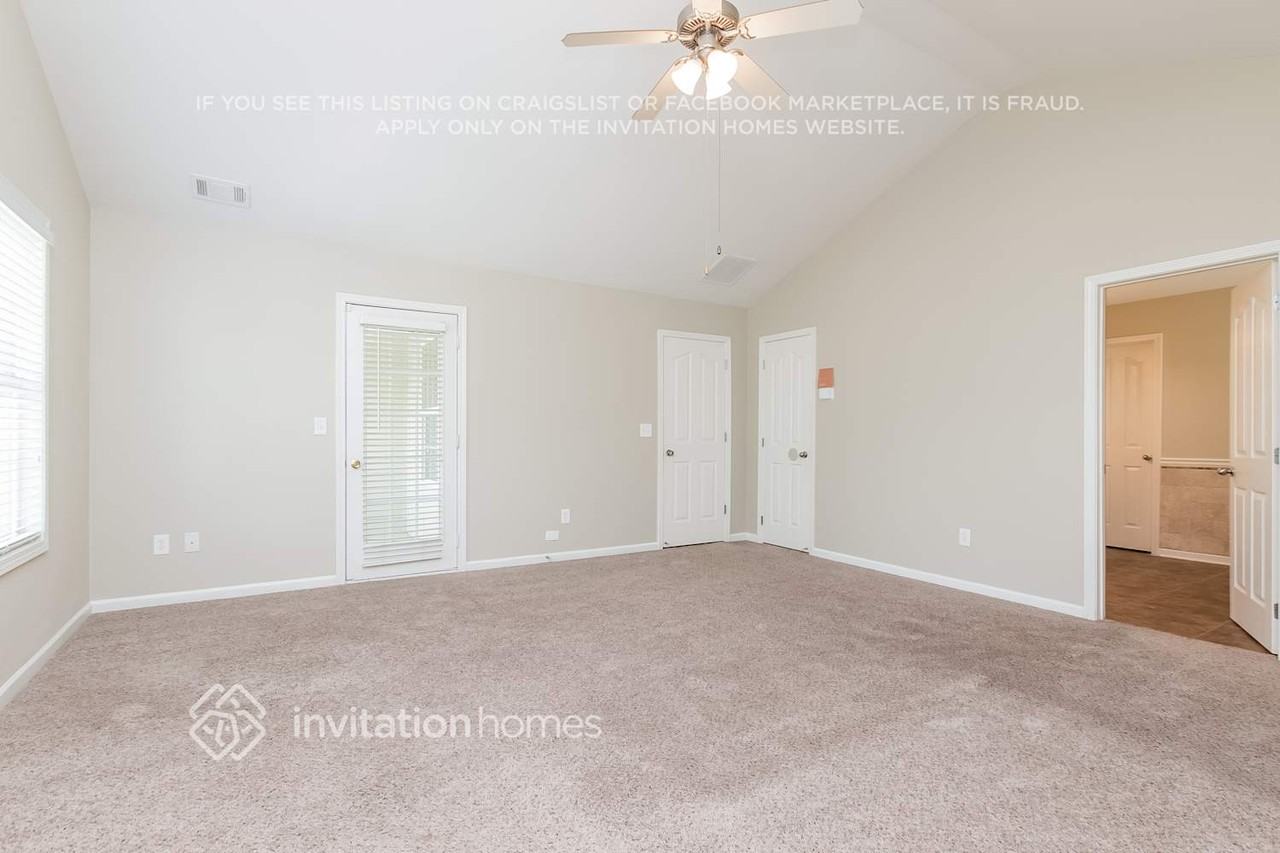 5145 Cactus Cove Ln - Photo 7 of 19