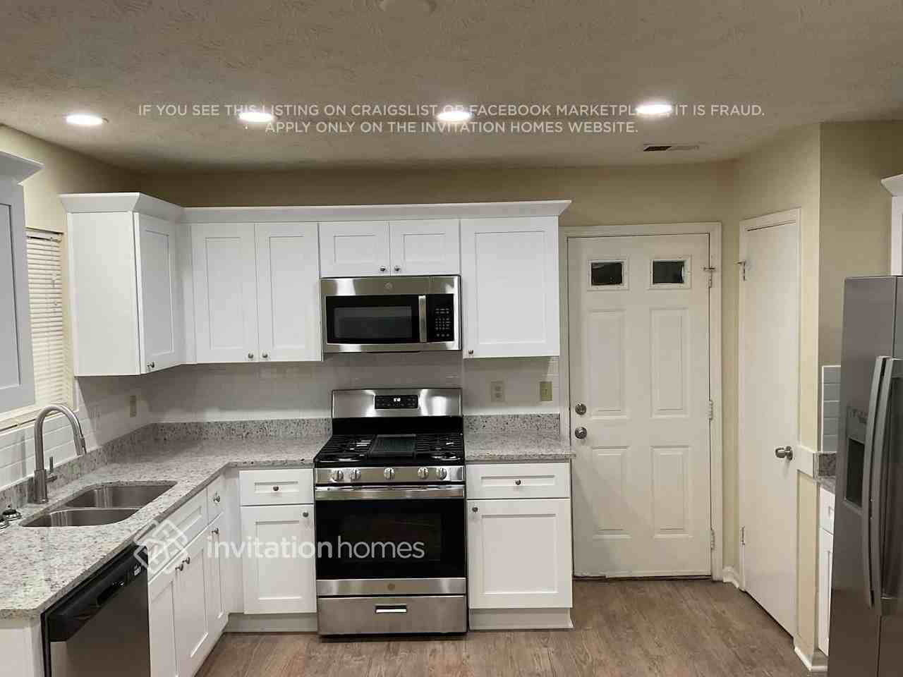 113 Stillwater Rd - Photo 6 of 13
