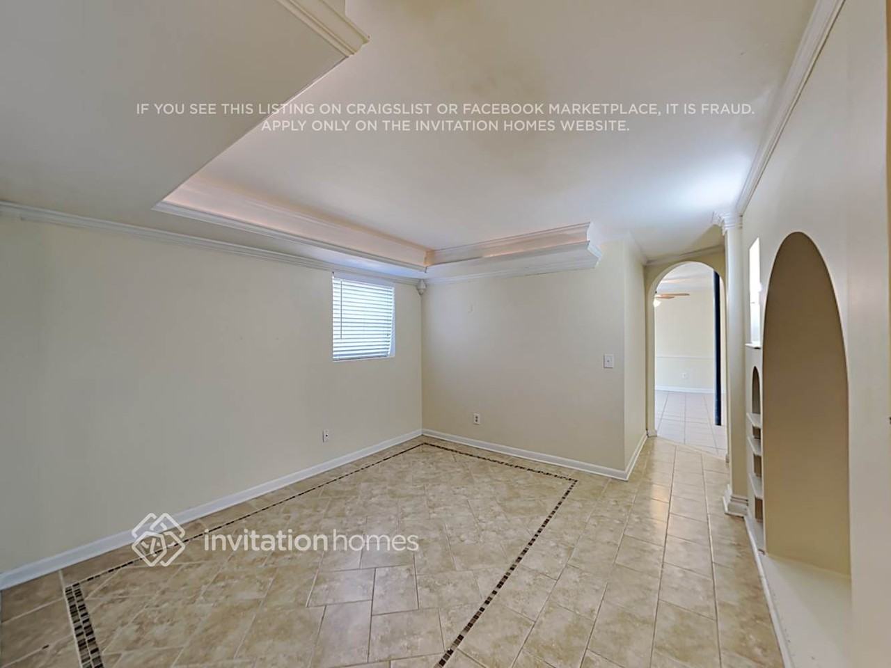 1379 Hidden Cir - Photo 6 of 23