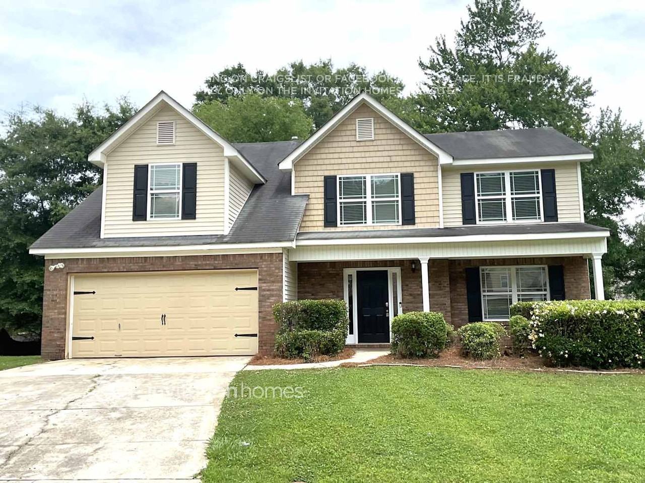 52 Lighthouse Dr