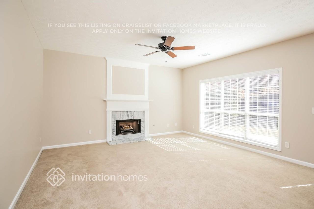 1490 Highland Farm Dr - Photo 2 of 13