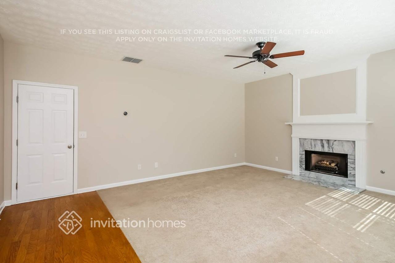 1490 Highland Farm Dr - Photo 3 of 13