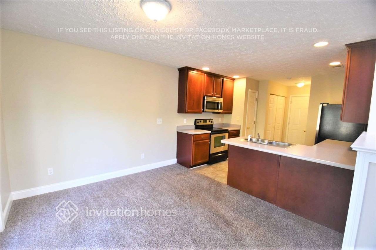 121 Nacoochee Way - Photo 4 of 15