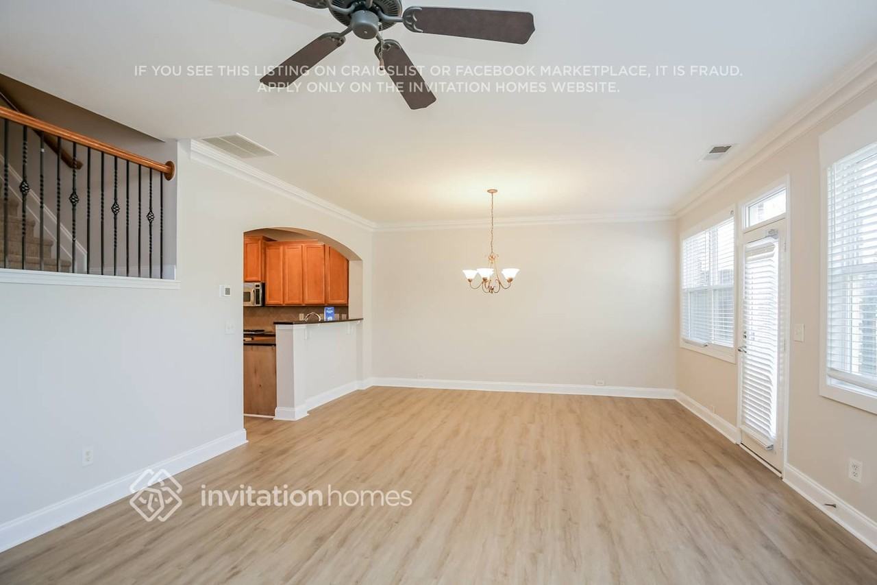 4235 Cold Spring Ct - Photo 6 of 16